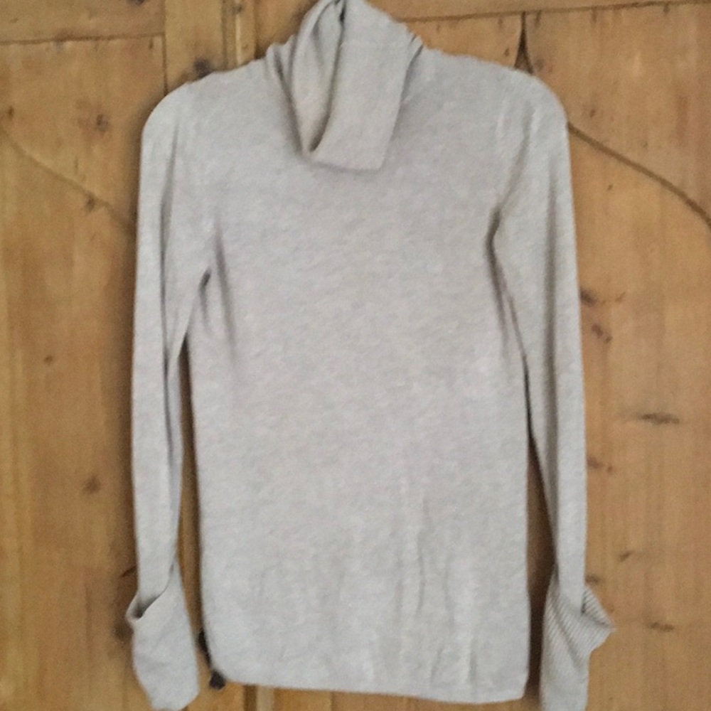 Gap Pure turtleneck